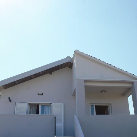 Cozy Corners Nin Exterior foto